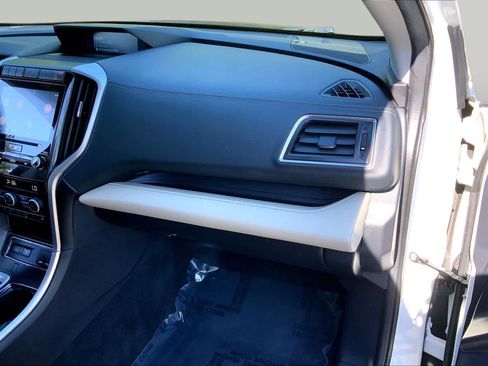 Used 2020 Subaru Ascent Limited w/ Technology Package AWD/4WD image 19