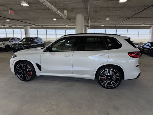 New 2026 BMW X5 M60i image 4