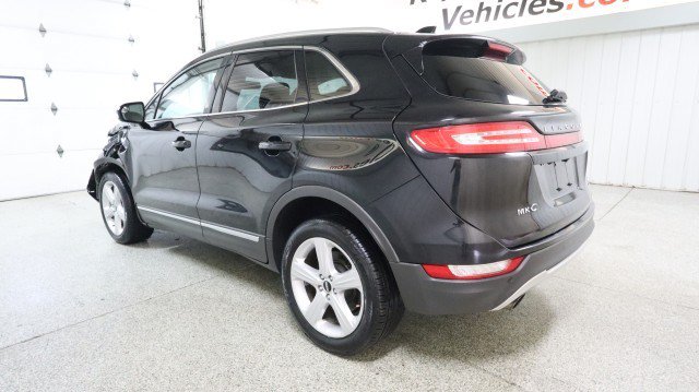 Used 2016 Lincoln MKC Premiere FWD image 3