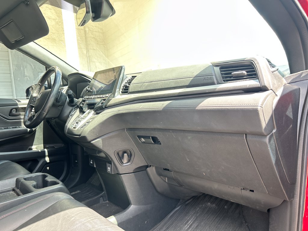 Used 2023 Honda Odyssey Sport image 16