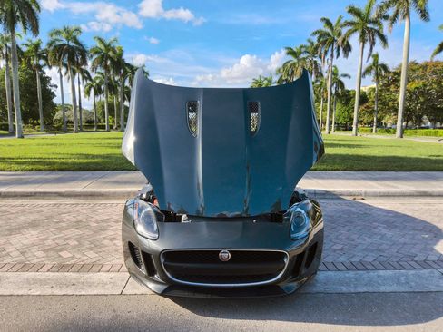 Used 2016 Jaguar F-TYPE Coupe RWD image 36