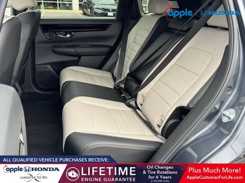 Used 2025 Honda CR-V Sport Touring image 19