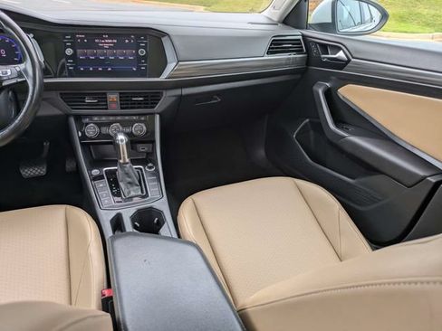 Used 2019 Volkswagen Jetta SEL FWD image 17