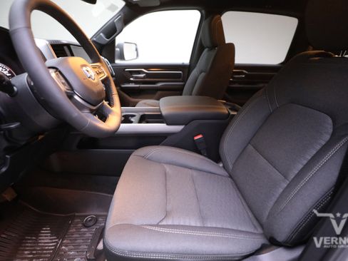 New 2026 RAM 1500 SLT Lonestar Crew Cab 4x4 image 10