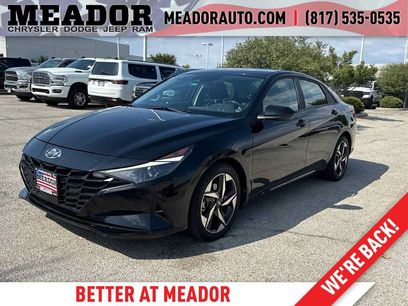 Used 2023 Hyundai Elantra SEL w/ Convenience Package