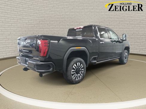 New 2026 GMC Sierra 3500 Denali Ultimate image 5