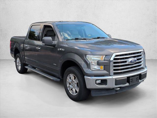 Used 2017 Ford F150 XLT w/ Equipment Group 302A Luxury AWD/4WD image 4