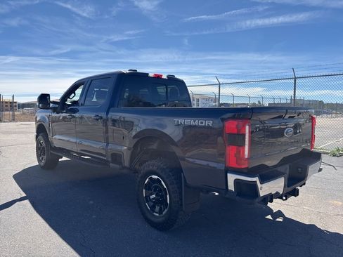 Used 2025 Ford F250 Lariat w/ Tremor Off-Road Package image 6