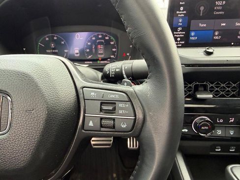 Used 2023 Honda Accord Sport image 13