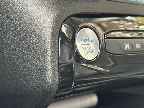 Used 2023 Ford Escape SE w/ PHEV Premium Package image 27