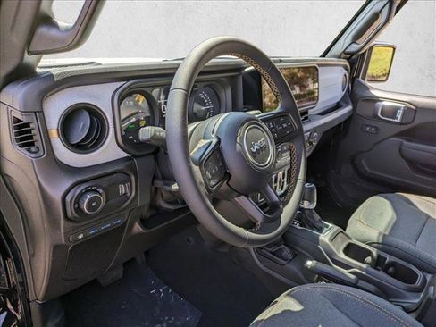 Used 2024 Jeep Wrangler Unlimited w/ LED Headlamp & Fog Lamp Group AWD/4WD image 3