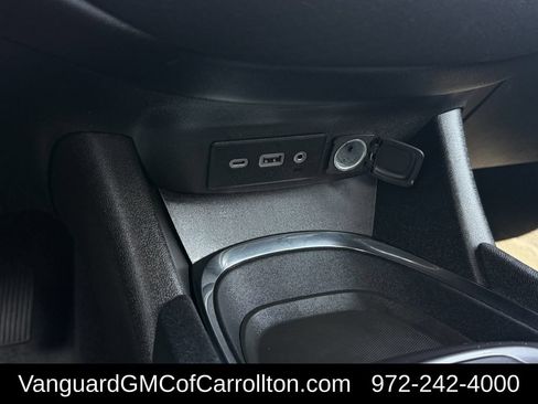 Used 2024 Chevrolet Malibu LT FWD image 22