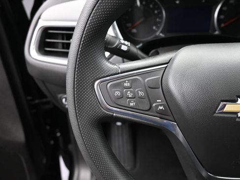 Used 2024 Chevrolet Equinox LS w/ LS Convenience Package FWD image 13