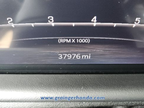 Used 2023 Jeep Grand Wagoneer Series II AWD/4WD image 22