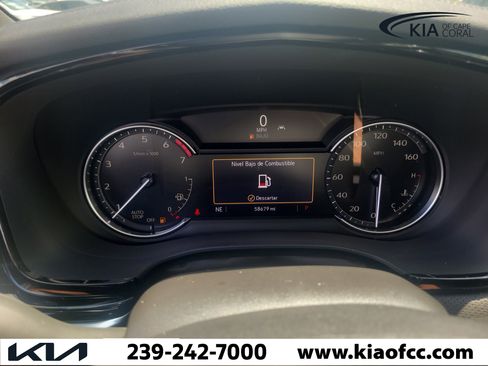 Used 2023 Cadillac XT6 Luxury w/ LPO, Premium Carpet Package FWD image 28