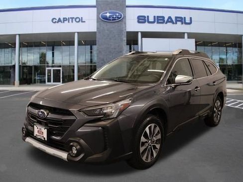Used 2025 Subaru Outback Touring XT AWD/4WD image 6