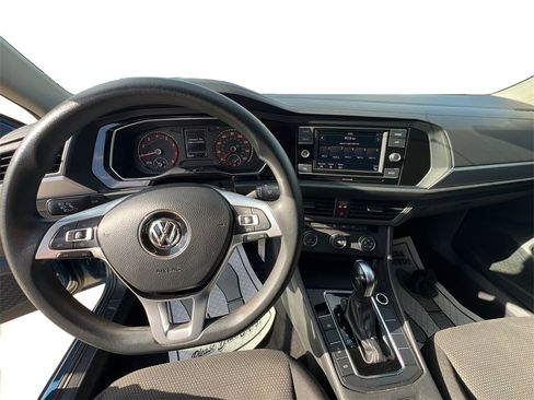Used 2019 Volkswagen Jetta R-Line image 20