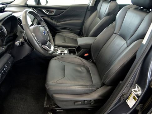 Used 2023 Subaru Forester Touring image 15