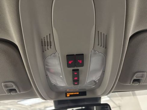 Used 2017 GMC Terrain SLE image 36