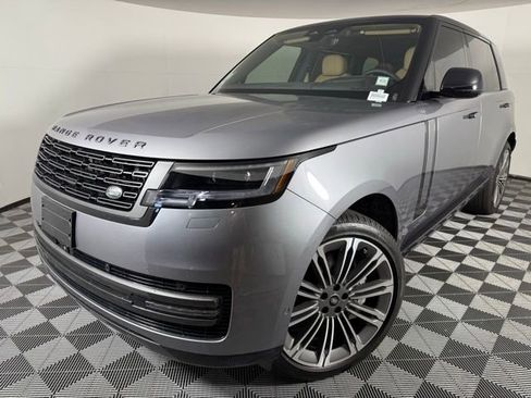 New 2025 Land Rover Range Rover Long Wheelbase SE image 2