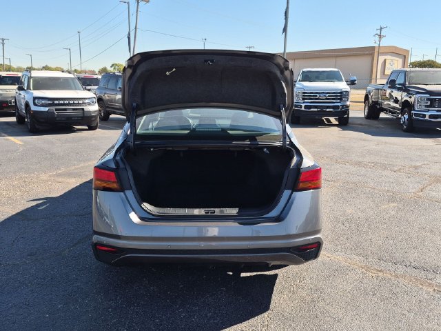 Used 2025 Nissan Altima 2.5 SV FWD image 7