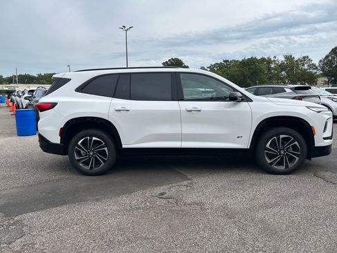 New 2026 Buick Enclave Sport Touring w/ Power Package image 7