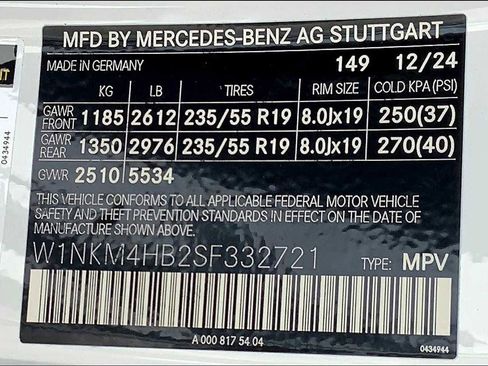 Certified 2025 Mercedes-Benz GLC 300 4MATIC image 14