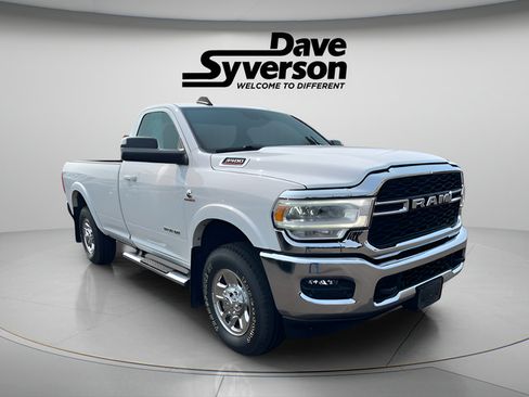 Used 2022 RAM 3500 Big Horn w/ Level C Equiment Group AWD/4WD image 3