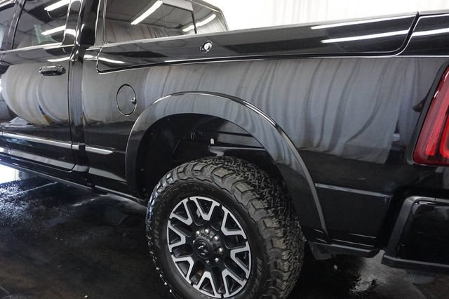 Used 2025 RAM 2500 Limited AWD/4WD image 8