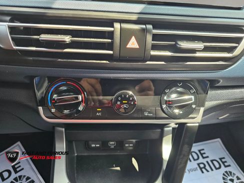 Used 2021 Kia Seltos S FWD image 21