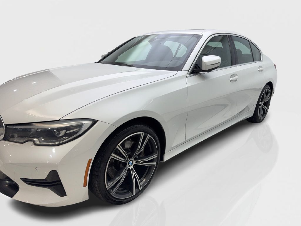 Used 2022 BMW 330i Sedan w/ Driving Assistance Package RWD image 12