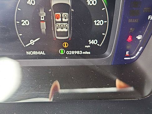 Used 2026 Honda CR-V Sport Touring image 12