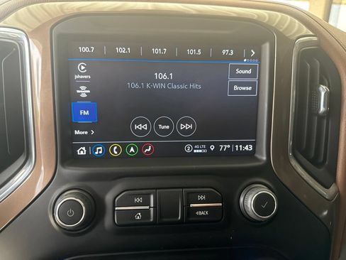 Used 2023 Chevrolet Silverado 2500 High Country w/ Z71 Off-Road Package AWD/4WD image 12
