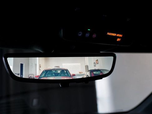 Used 2021 Chevrolet Camaro ZL1 image 58