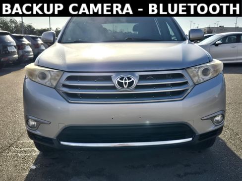 Used 2013 Toyota Highlander Limited image 2