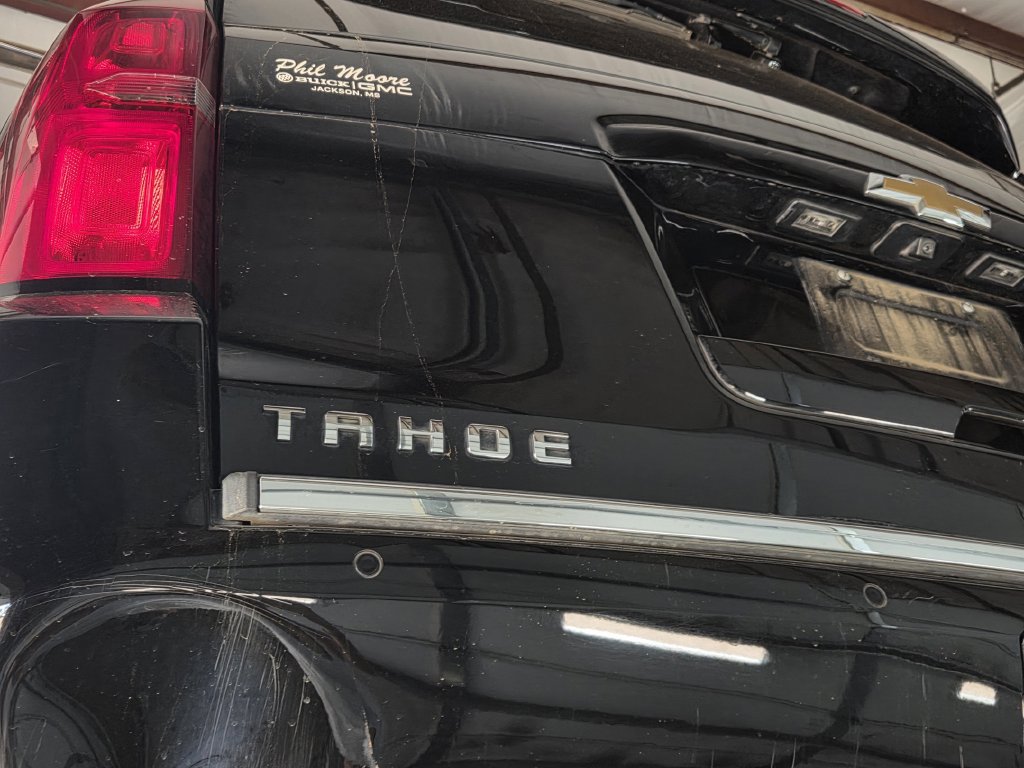 Used 2020 Chevrolet Tahoe Premier RWD image 11