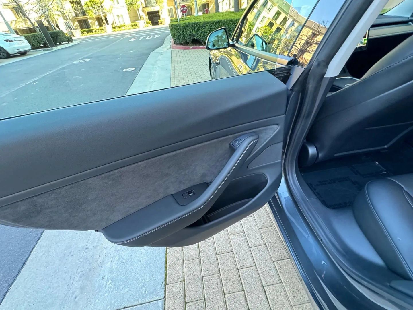 Used 2023 Tesla Model 3 Standard Range RWD image 21