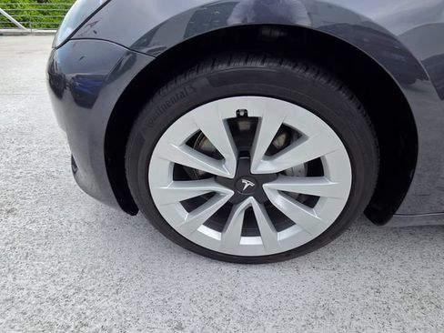 Used 2023 Tesla Model 3 Standard Range RWD image 7
