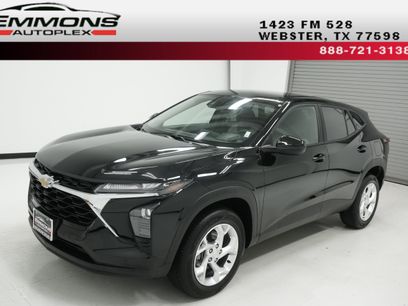 Used 2025 Chevrolet Trax LS w/ LS Convenience Package