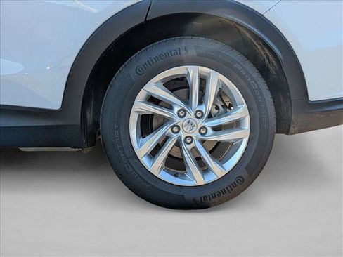 Used 2024 Buick Envista Preferred w/ Convenience I Package image 14