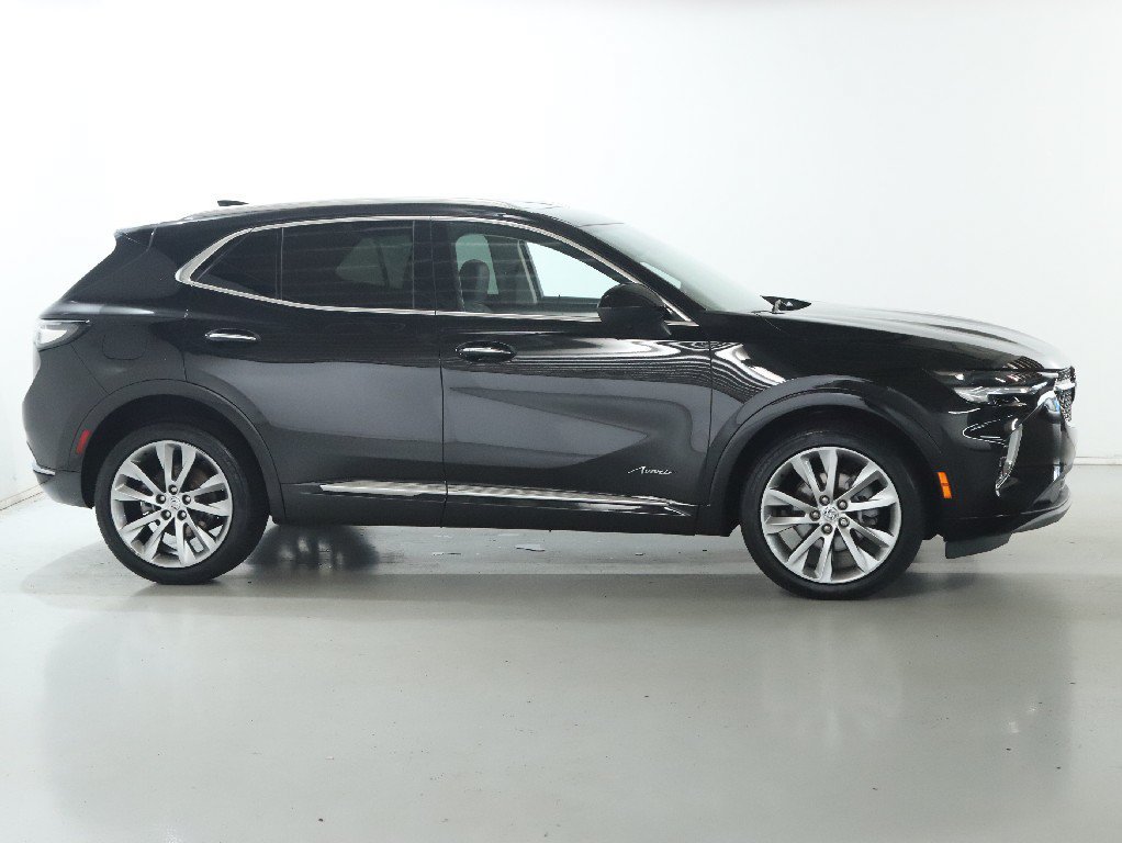 Used 2022 Buick Envision Avenir w/ Technology Package II AWD/4WD image 11