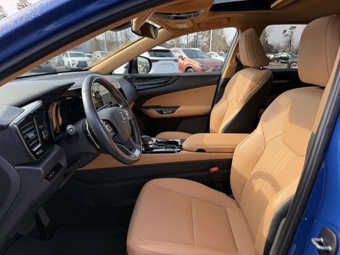 Used 2025 Lexus NX 350 AWD image 13