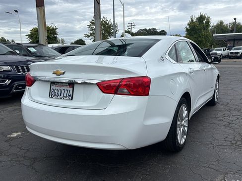 Used 2019 Chevrolet Impala LS FWD image 3