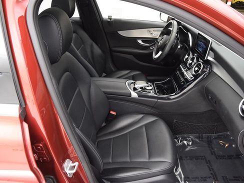 Used 2016 Mercedes-Benz C 300 Sedan w/ Surround View Package image 15