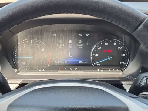 Used 2024 Ford Explorer XLT w/ Equipment Group 202A AWD/4WD image 34