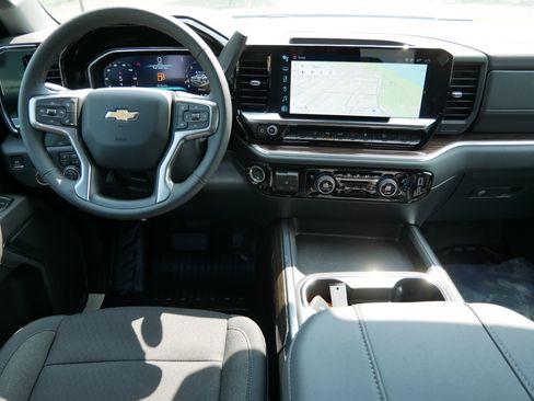 New 2026 Chevrolet Silverado 2500 LT AWD/4WD image 14
