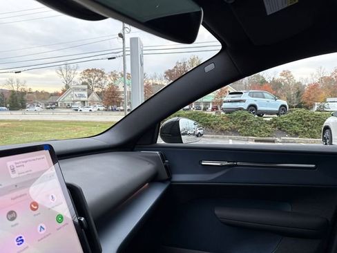 New 2026 Volvo EX30 Plus w/ Climate Package AWD/4WD image 17