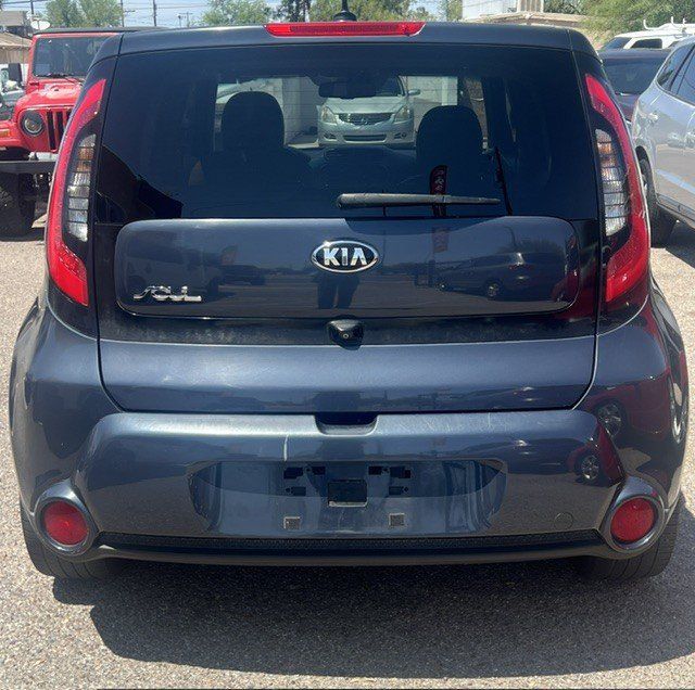 Used 2016 Kia Soul ! w/ Premium Package FWD image 3