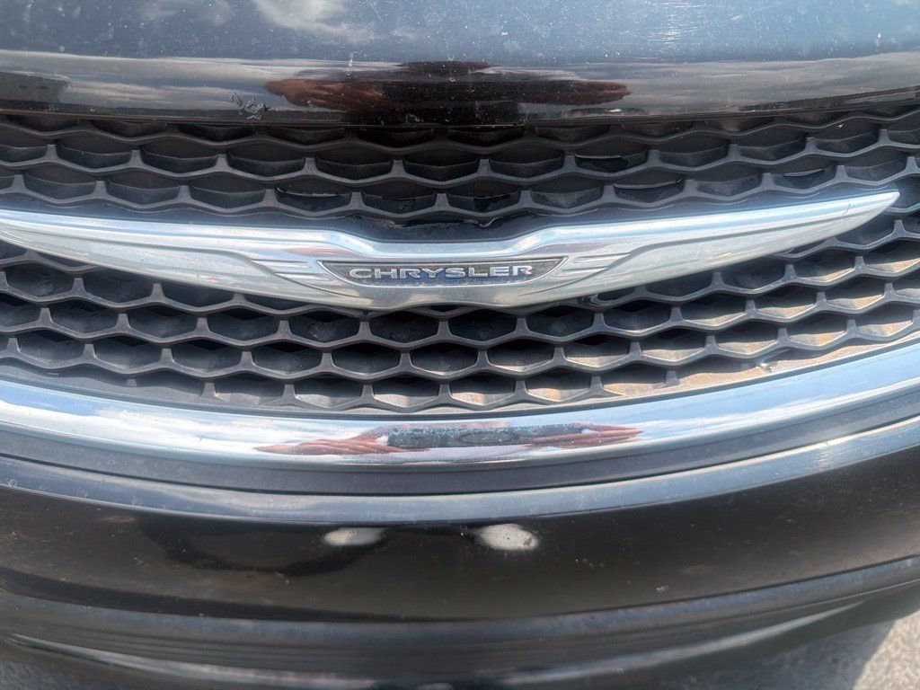 Used 2017 Chrysler 200 LX w/ Touring Convenience Group FWD image 14
