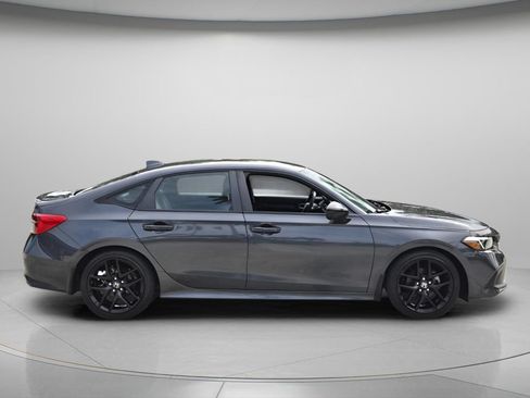 Certified 2024 Honda Civic Sport image 3
